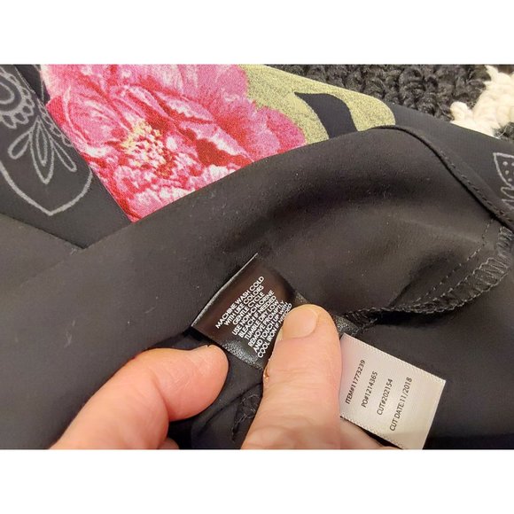 NEW Torrid Women's Camisole in Black with Mandalas and Flowers. Size 1 or 14/16 - Picture 11 of 11